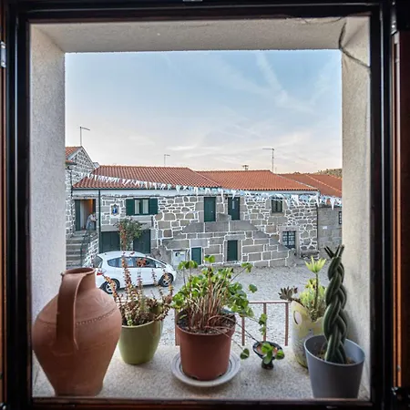 Casa Da Praca Дом отдыха Freixo de Numao